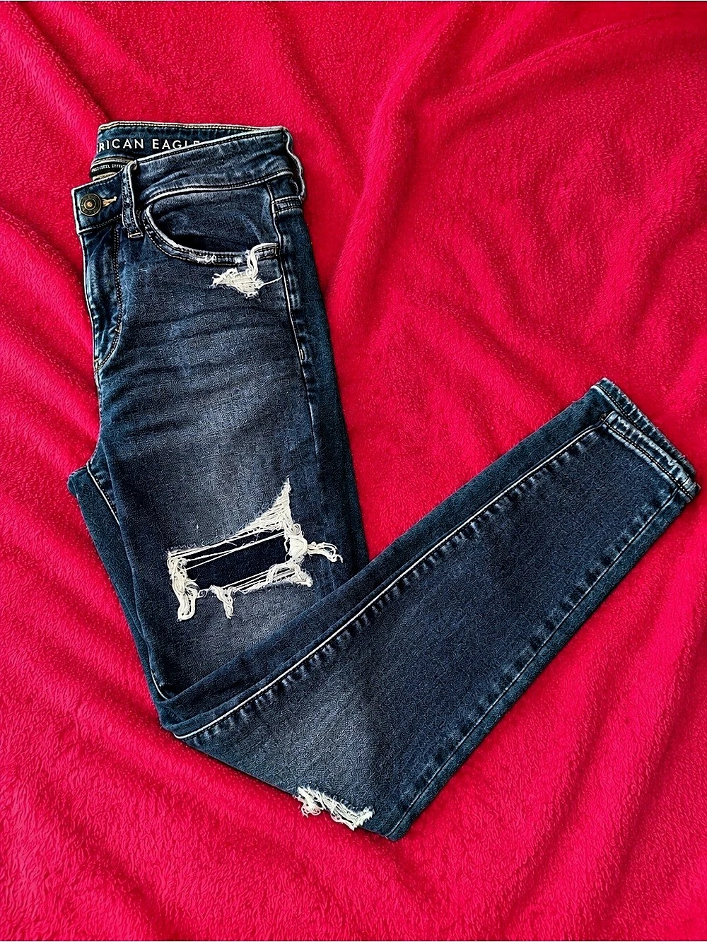 American Eagle Next Level Stretch in Blue Waist 2 Short